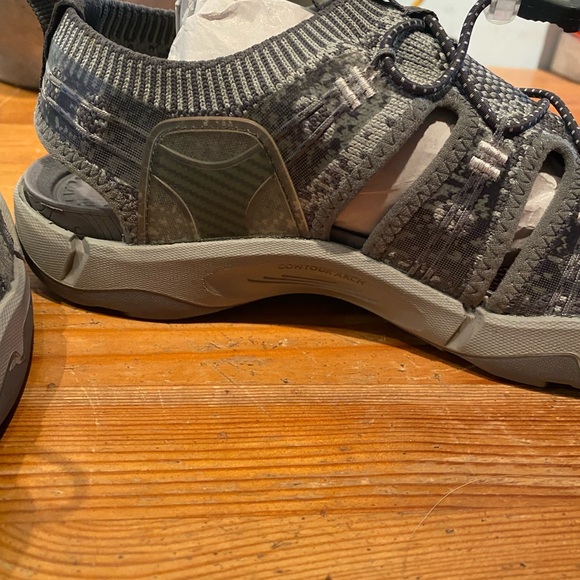 KEEN EVOFIT SHOES - Picture 8 of 11